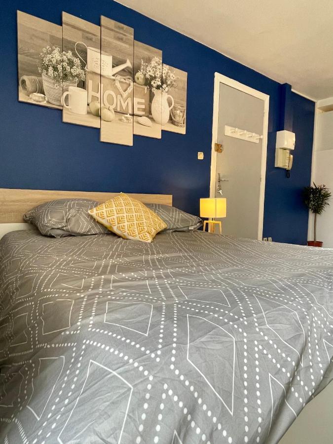 Appartement Entier Moissac Centre 30 M2 Calme Avec Cour Interieure Pour Velos A 50M Du Marche De Moissac Zewnętrze zdjęcie
