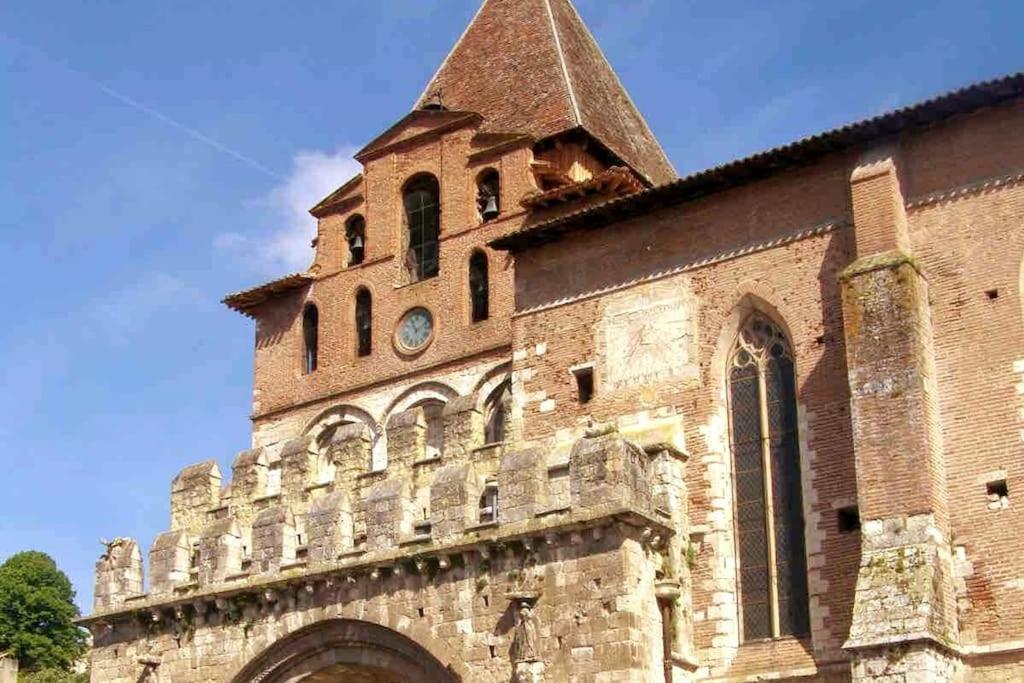 Appartement Entier Moissac Centre 30 M2 Calme Avec Cour Interieure Pour Velos A 50M Du Marche De Moissac Zewnętrze zdjęcie